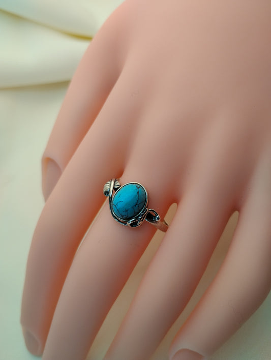 Vintage Style Sterling Silver Turquoise Ring - Oval Blue Gemstone Ring in 925 Silver